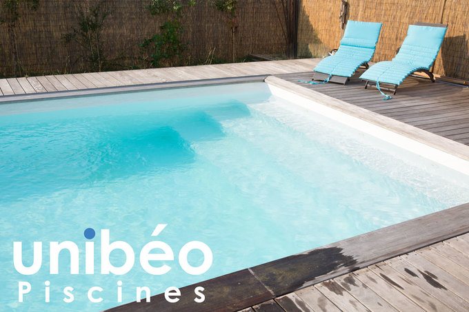 SURVEILLEZ LE NIVEAU D'EAU DE VOTRE PISCINE EN BÉTON �