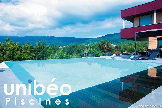 LA PISCINE MIROIR EN BÉTON ARMÉE �
